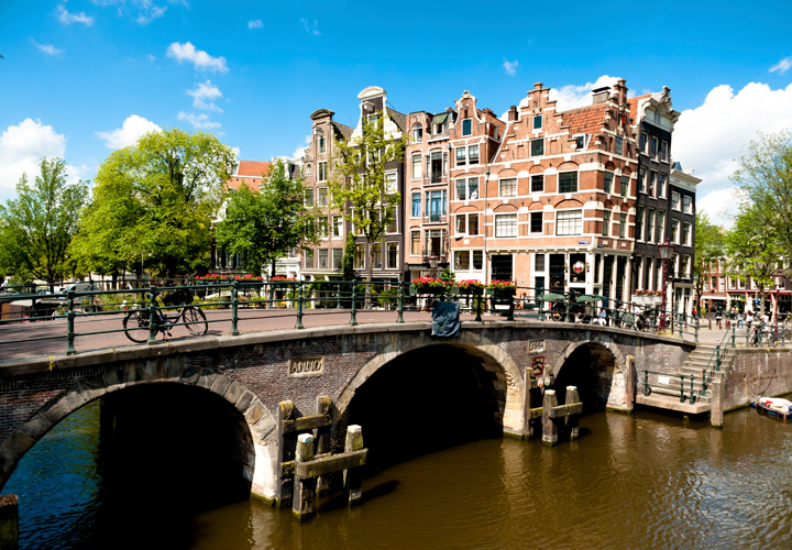 Bruges, Medieval Flanders, Amsterdam & the Dutch Bulbfields River Cruise